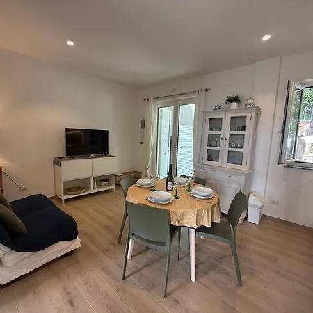Mary Apartment