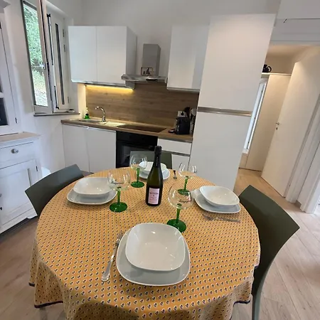 Apartment Mary Andora